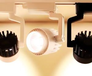 Hướng Dẫn Lắp Đặt Và Sử Dụng Đèn LED Chiếu Điểm Đúng Kỹ Thuật, An Toàn